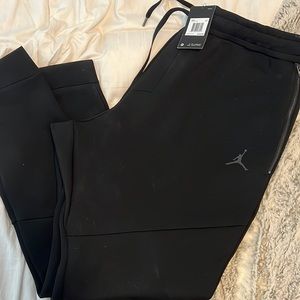 NWT Jordan Standard fit active pants!